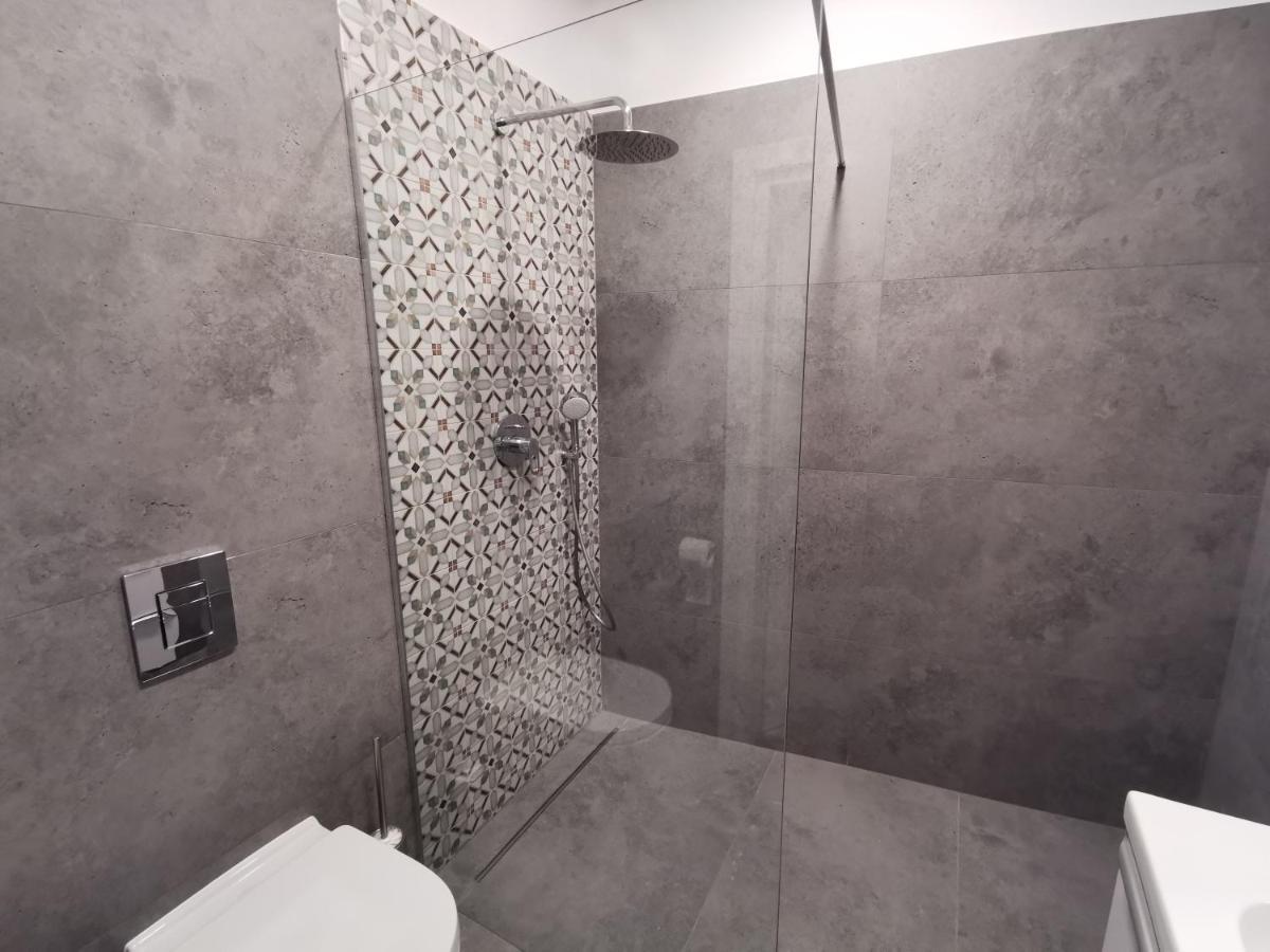 Nowe Apartamenty Zamkowa Vis A Vis Wawelu Krakau Exterior foto